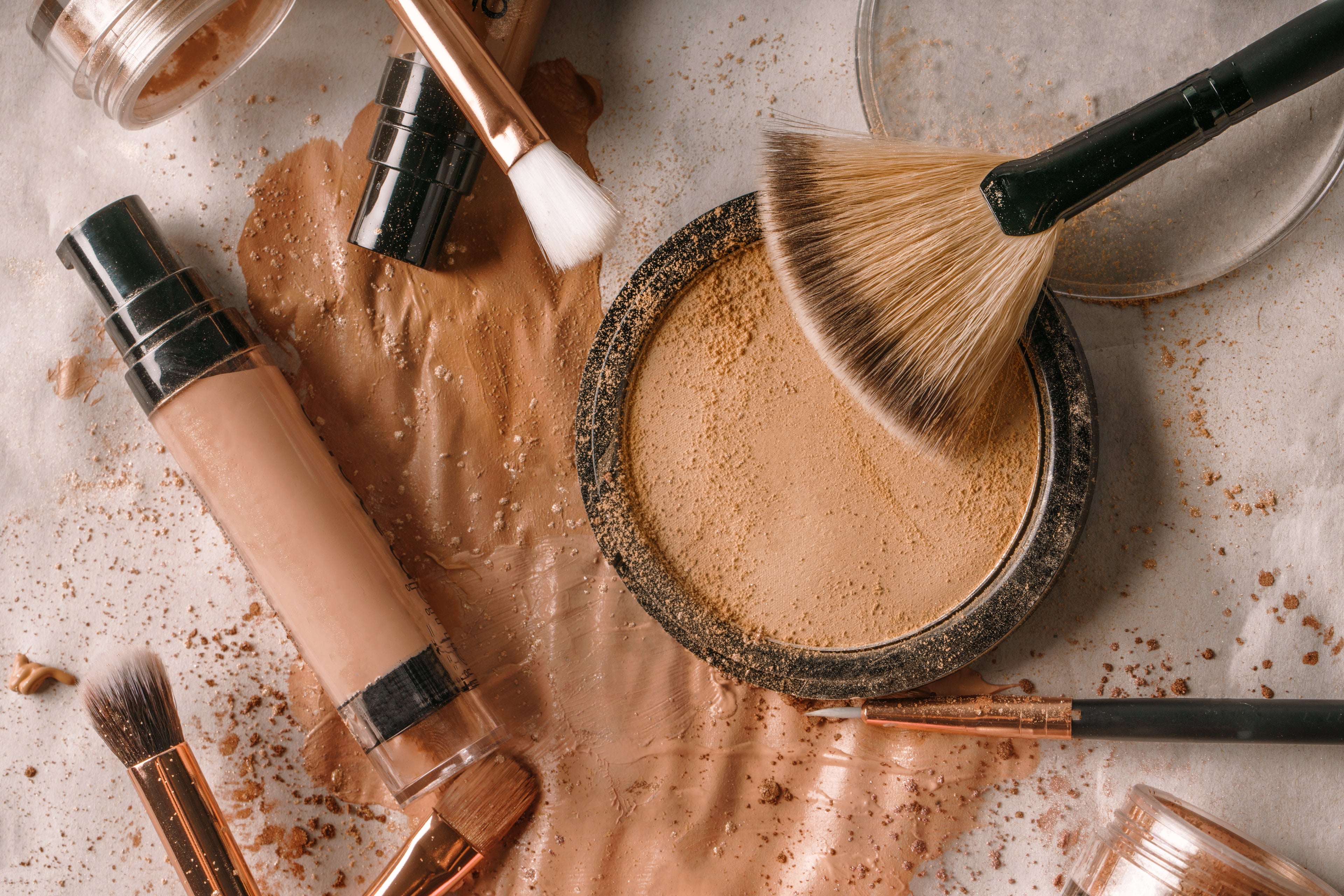 makeup-powder-foundation-brushes